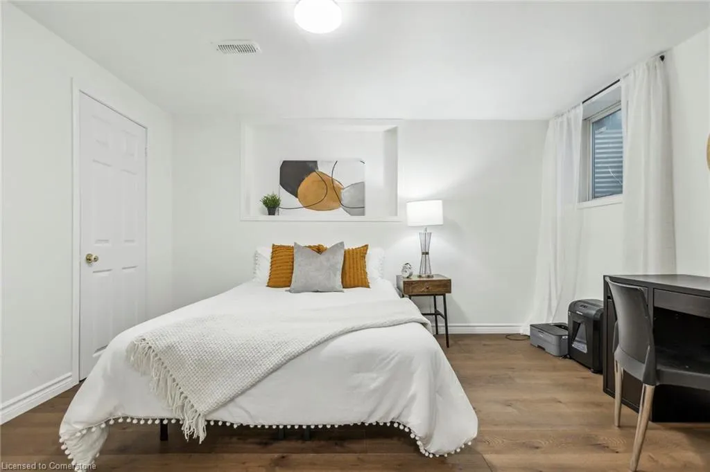 407 Keats Way, #3