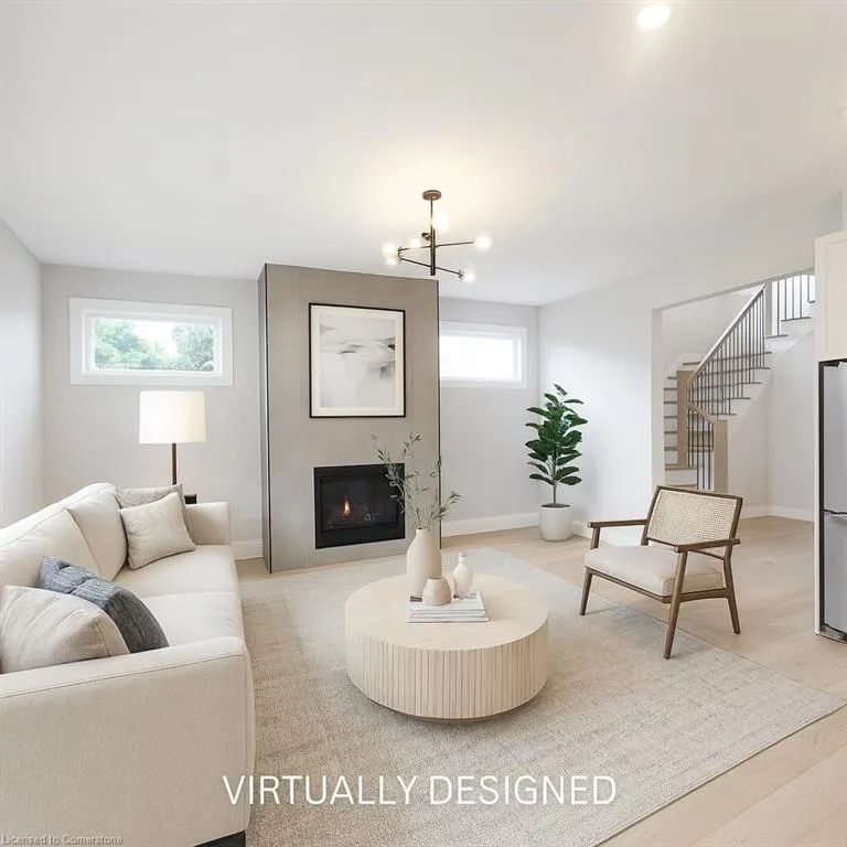 132 Hodgkins Avenue, #Upper