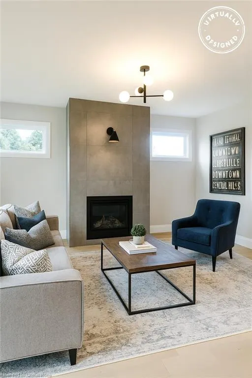 132 Hodgkins Avenue, #Upper
