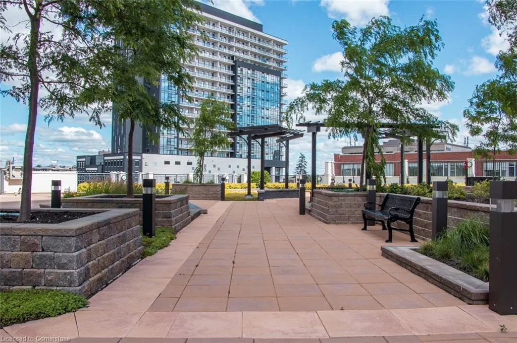 155 Caroline Street S, #1205