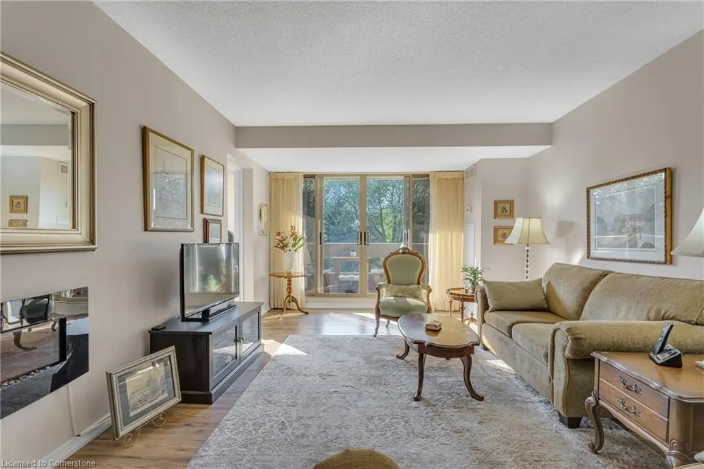 1201 North Shore Boulevard E, #302