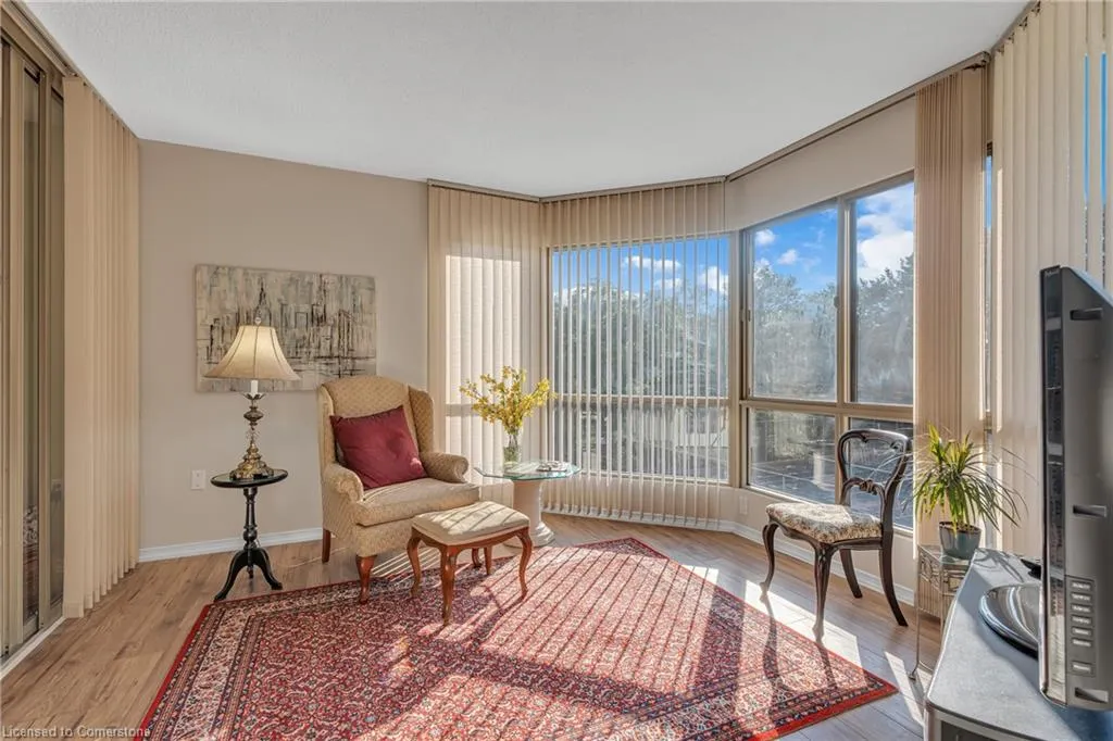 1201 North Shore Boulevard E, #302