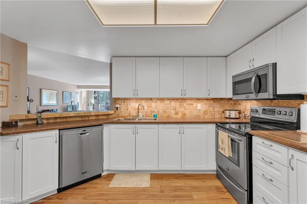 1201 North Shore Boulevard E, #302