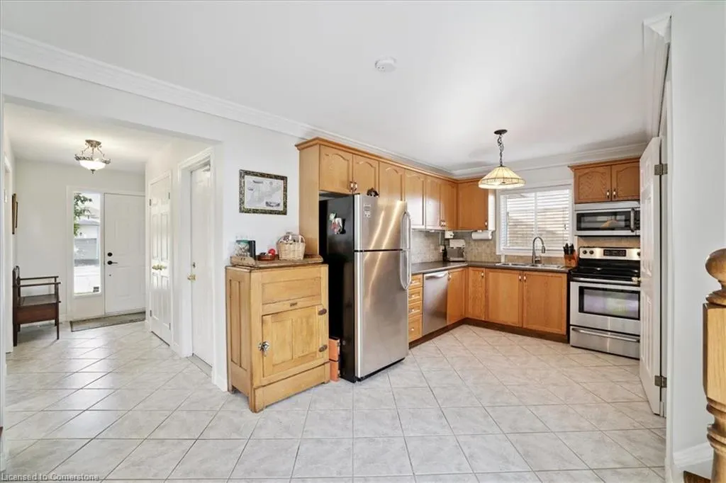 540 Rexford Drive