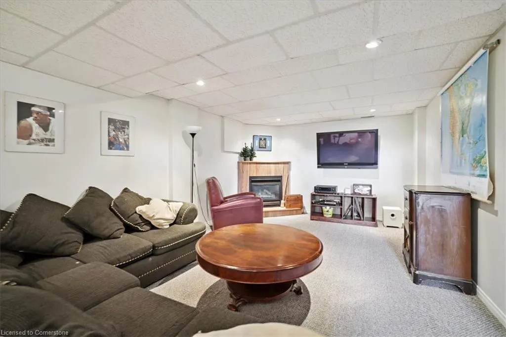 540 Rexford Drive