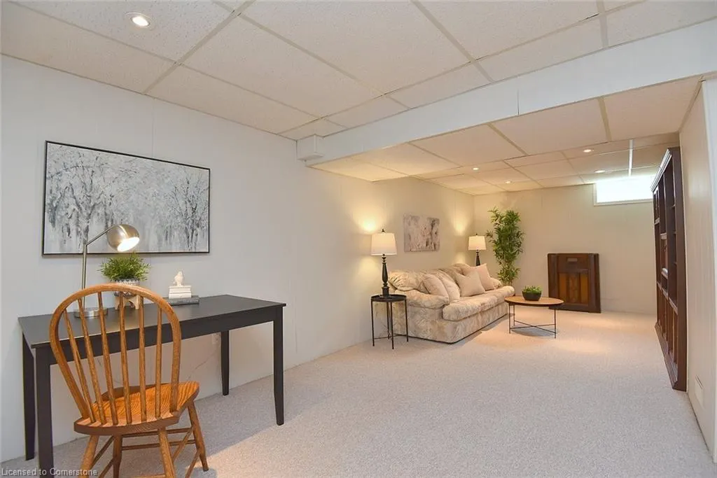 14 Hilltop Place