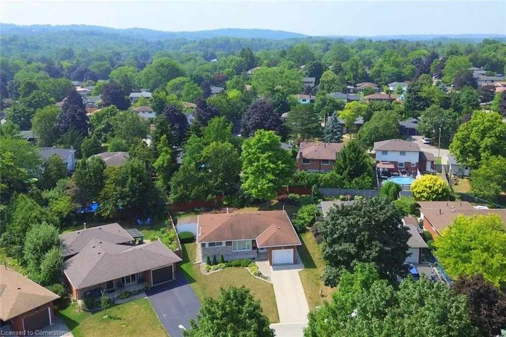 14 Hilltop Place