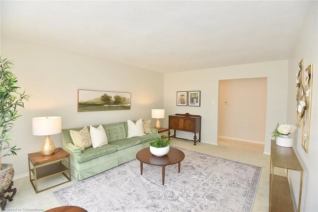14 Hilltop Place