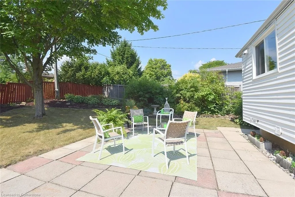 14 Hilltop Place