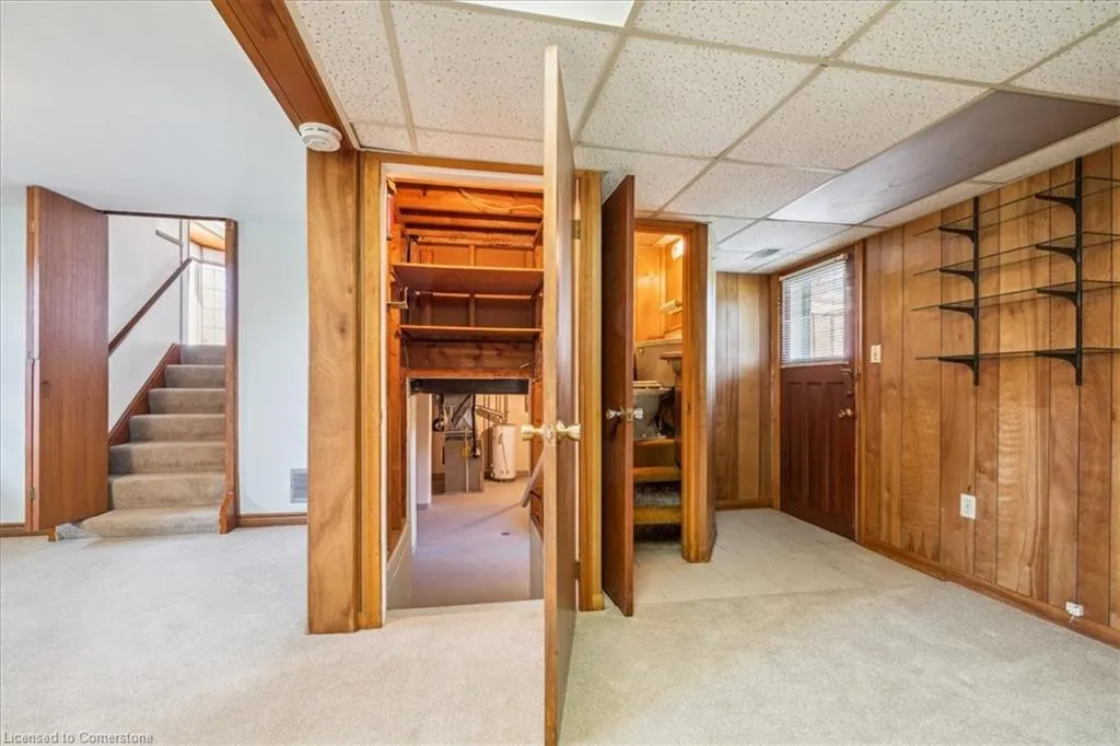 1 Westview Crescent