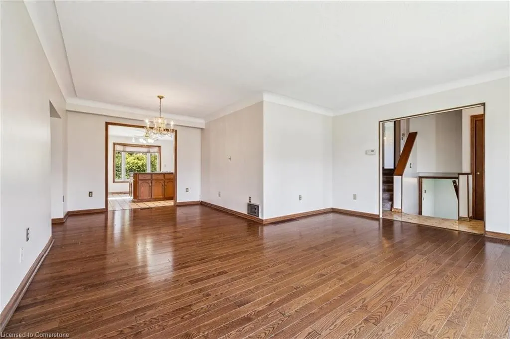 1 Westview Crescent