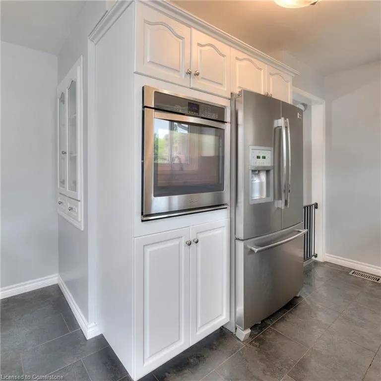67 Elmwood Crescent