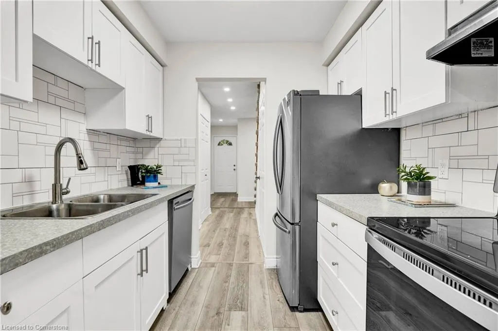 302 College Avenue West Avenue, #21