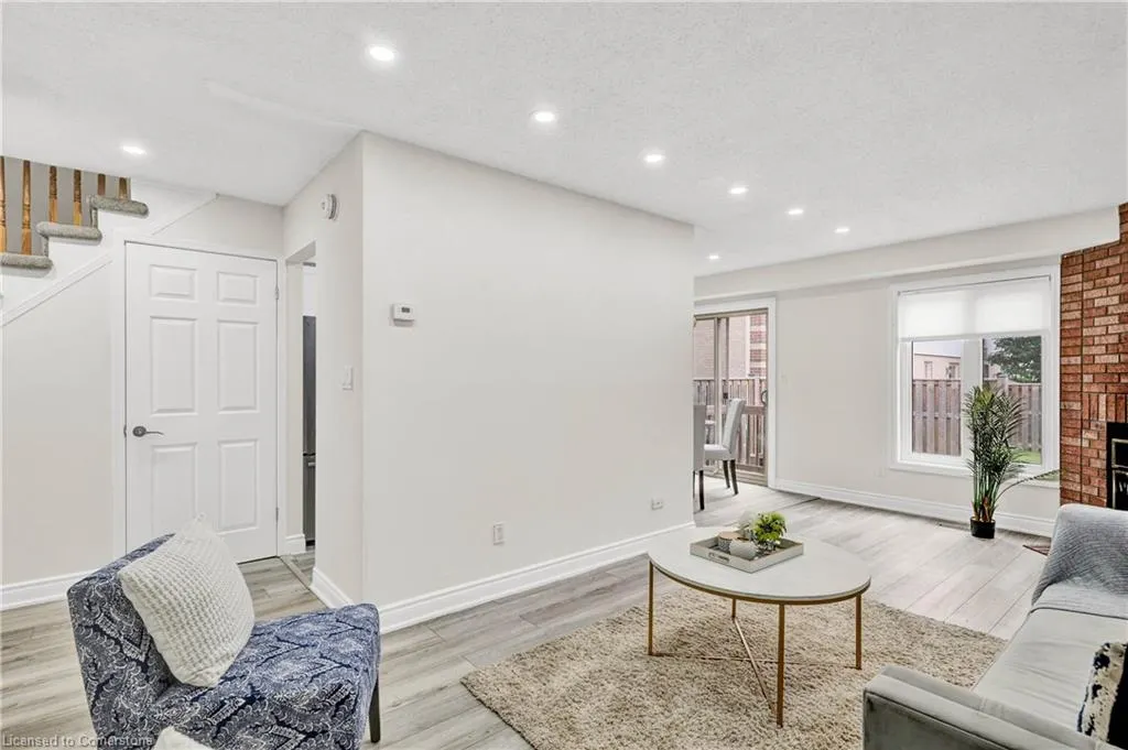 302 College Avenue West Avenue, #21