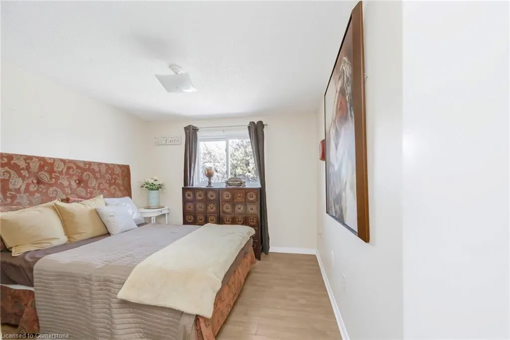 494 Barton Street, #8