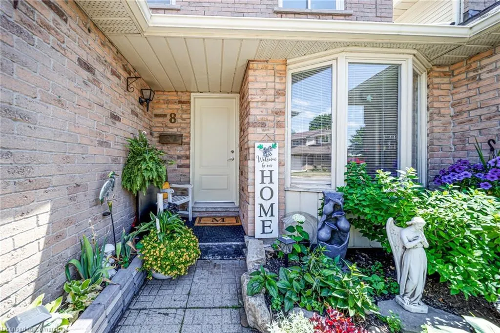 494 Barton Street, #8