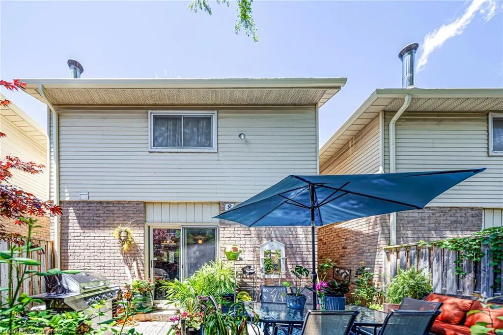 494 Barton Street, #8