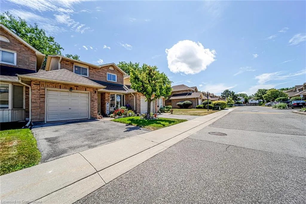 494 Barton Street, #8