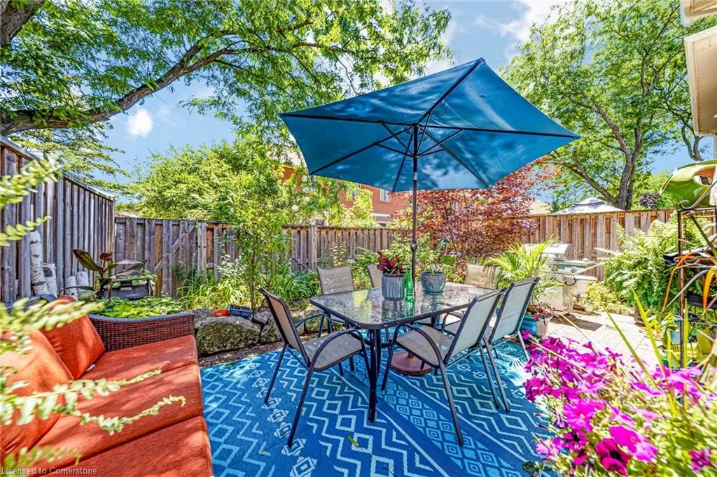 494 Barton Street, #8