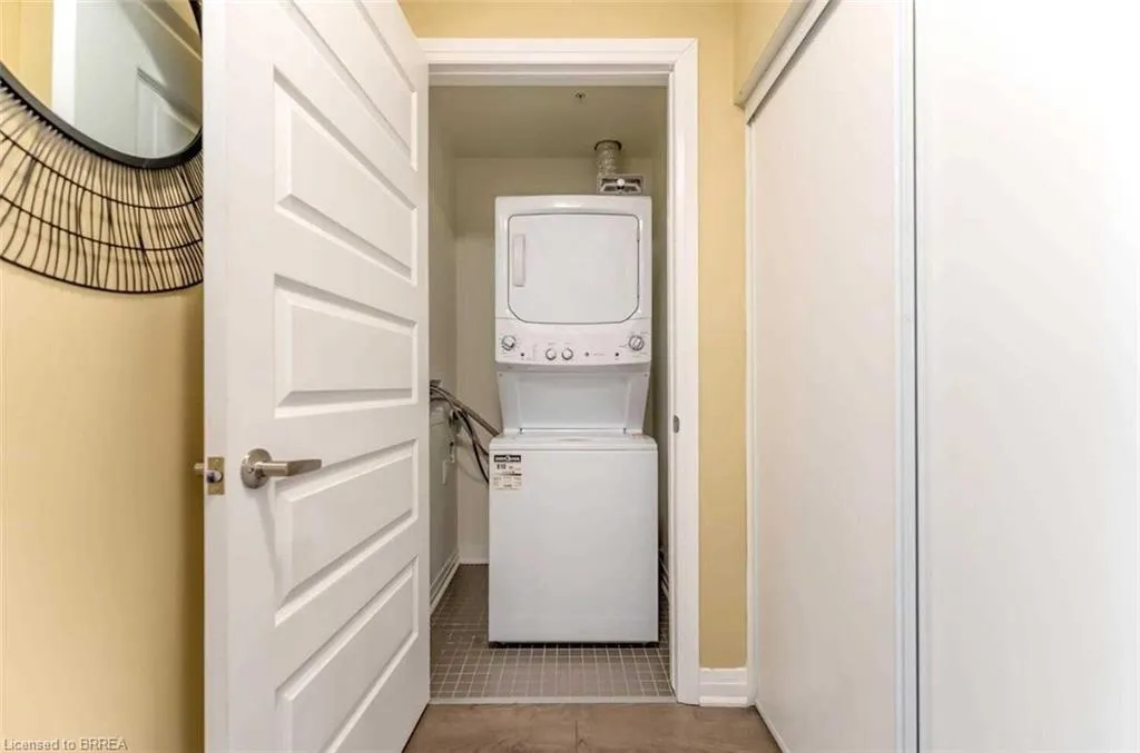 1105 Leger Way, #305