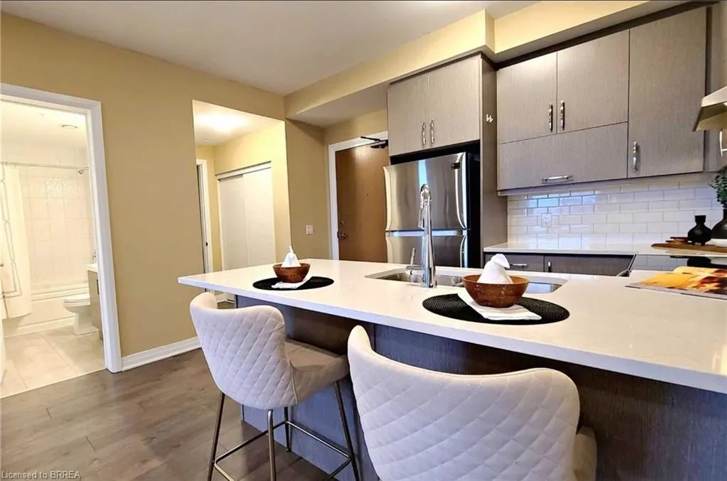 1105 Leger Way, #305