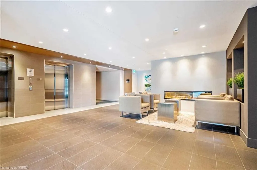 1105 Leger Way, #305