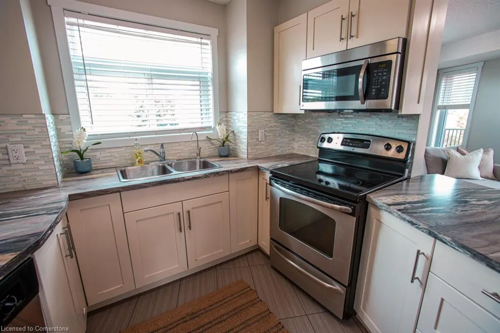 489 East Avenue, #B