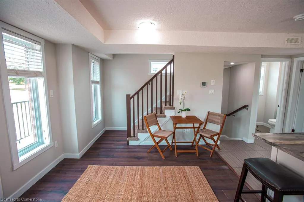489 East Avenue, #B