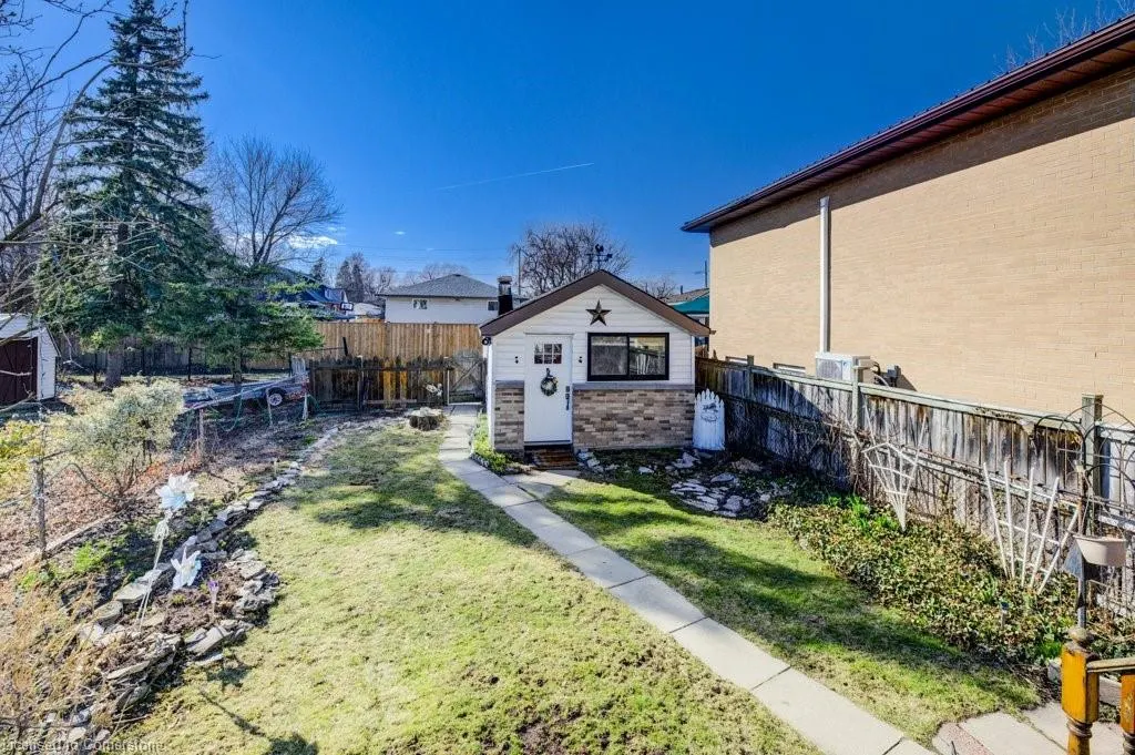 458 Upper Wentworth Street