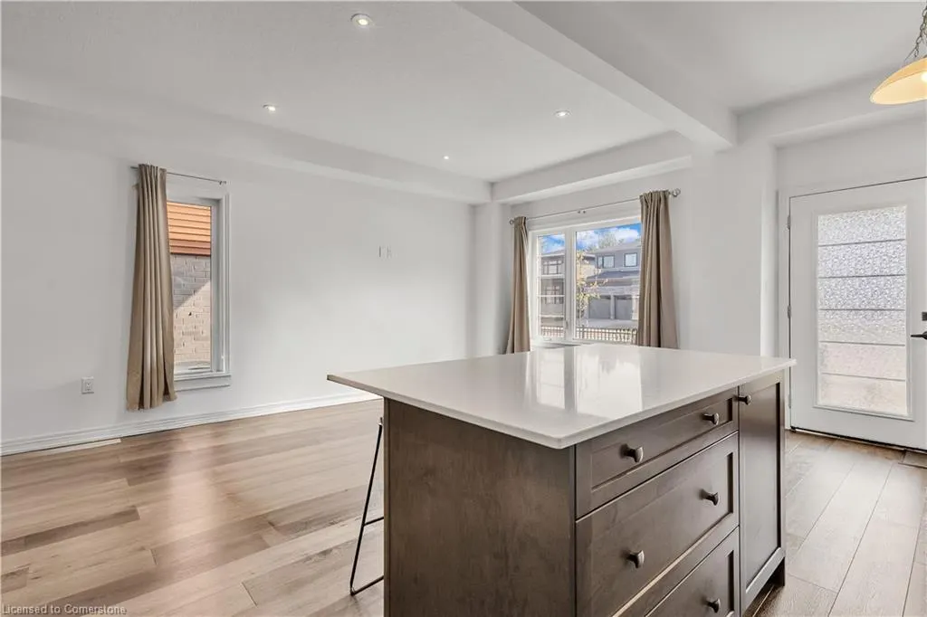120 Court Drive Drive, #84