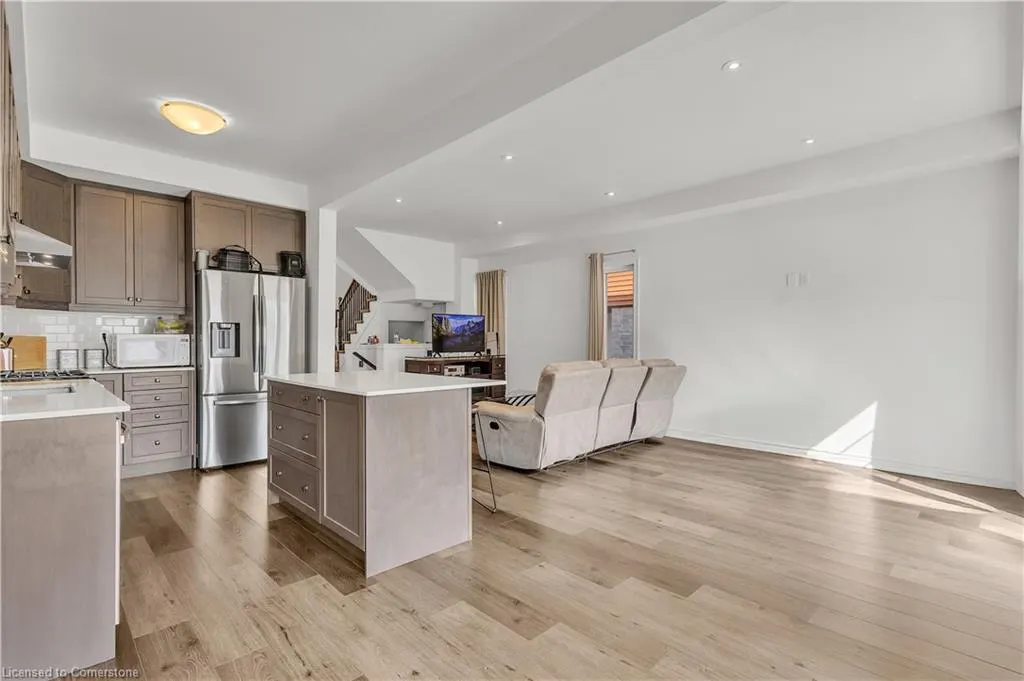 120 Court Drive Drive, #84