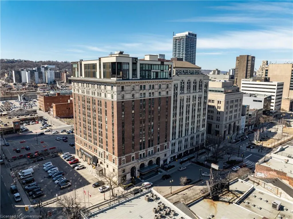 118 King Street E, #307