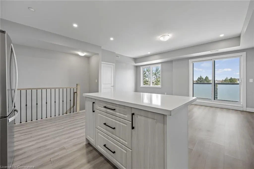 721 Franklin Boulevard, #302