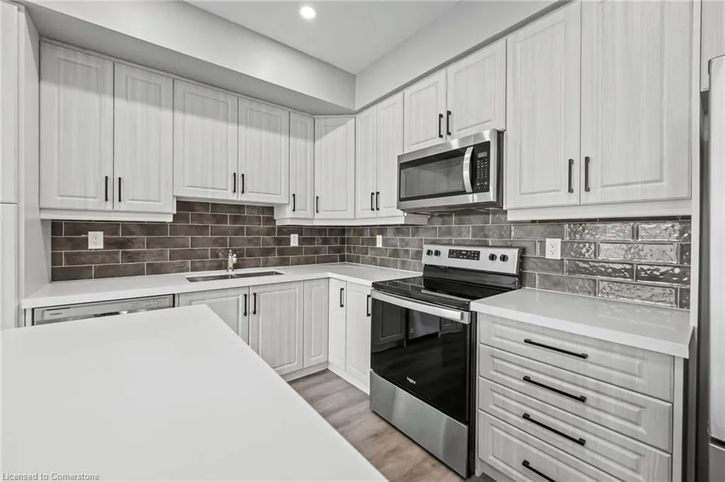 721 Franklin Boulevard, #302