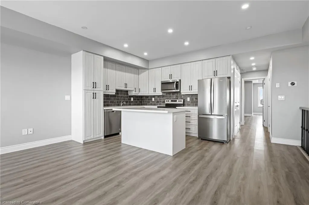 721 Franklin Boulevard, #302