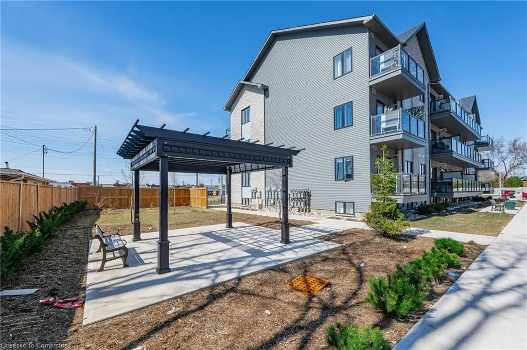 721 Franklin Boulevard, #302
