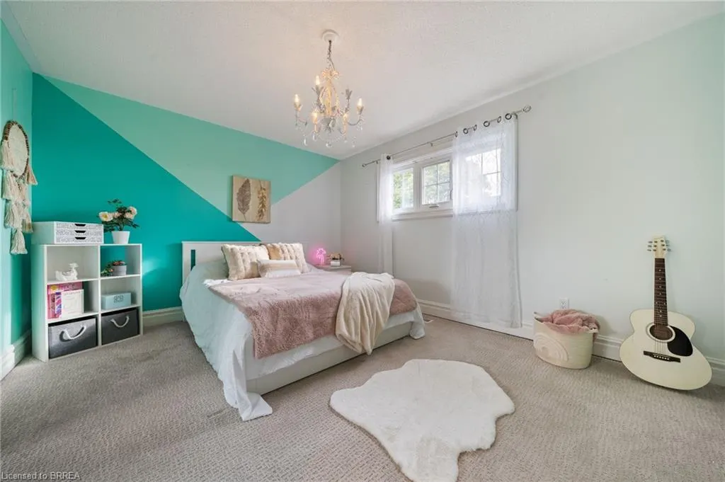 110 Fieldway Drive