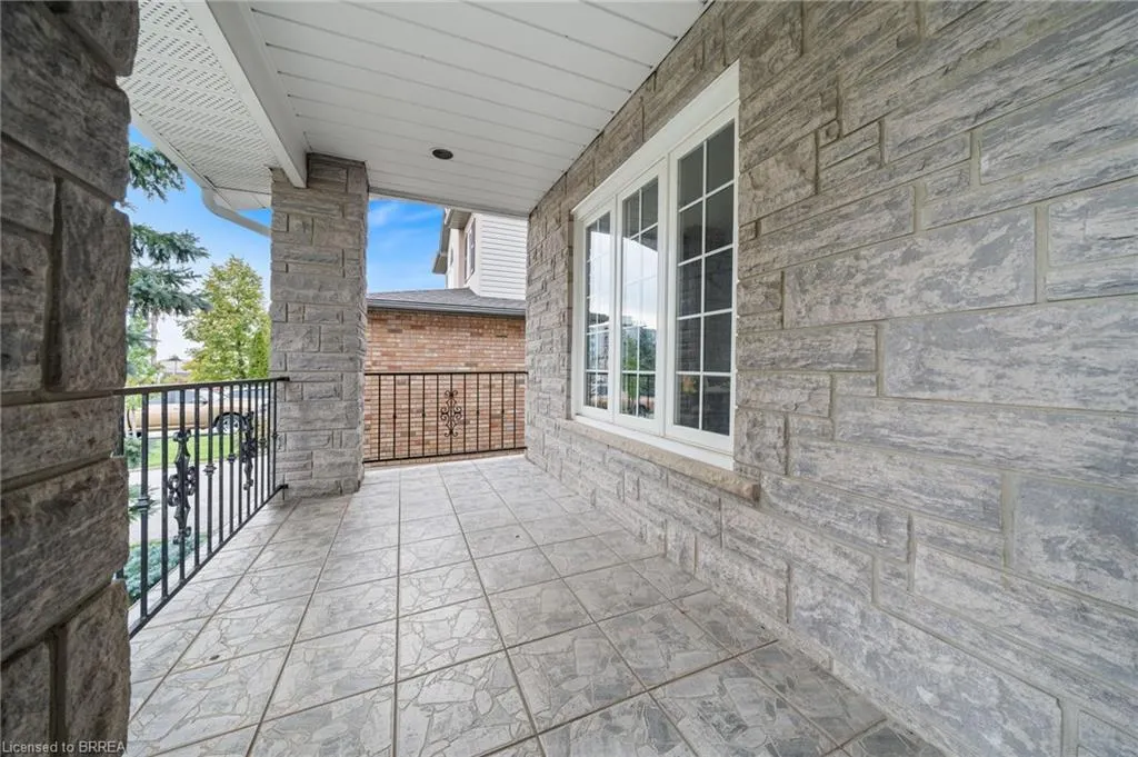 110 Fieldway Drive