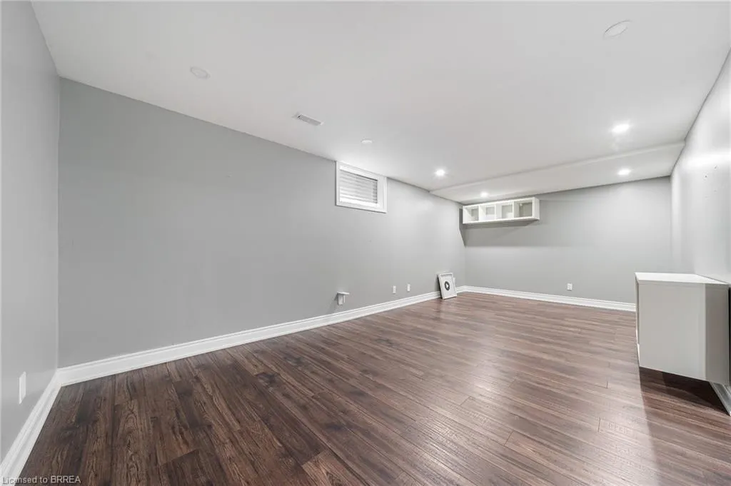 110 Fieldway Drive