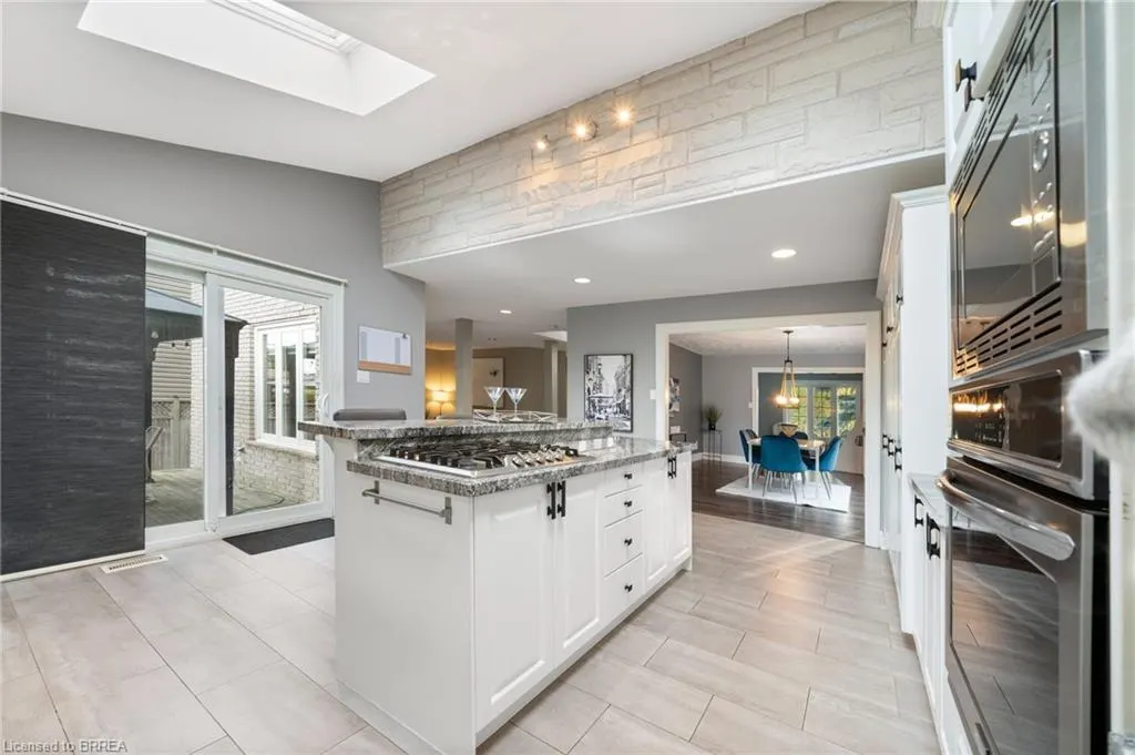 110 Fieldway Drive