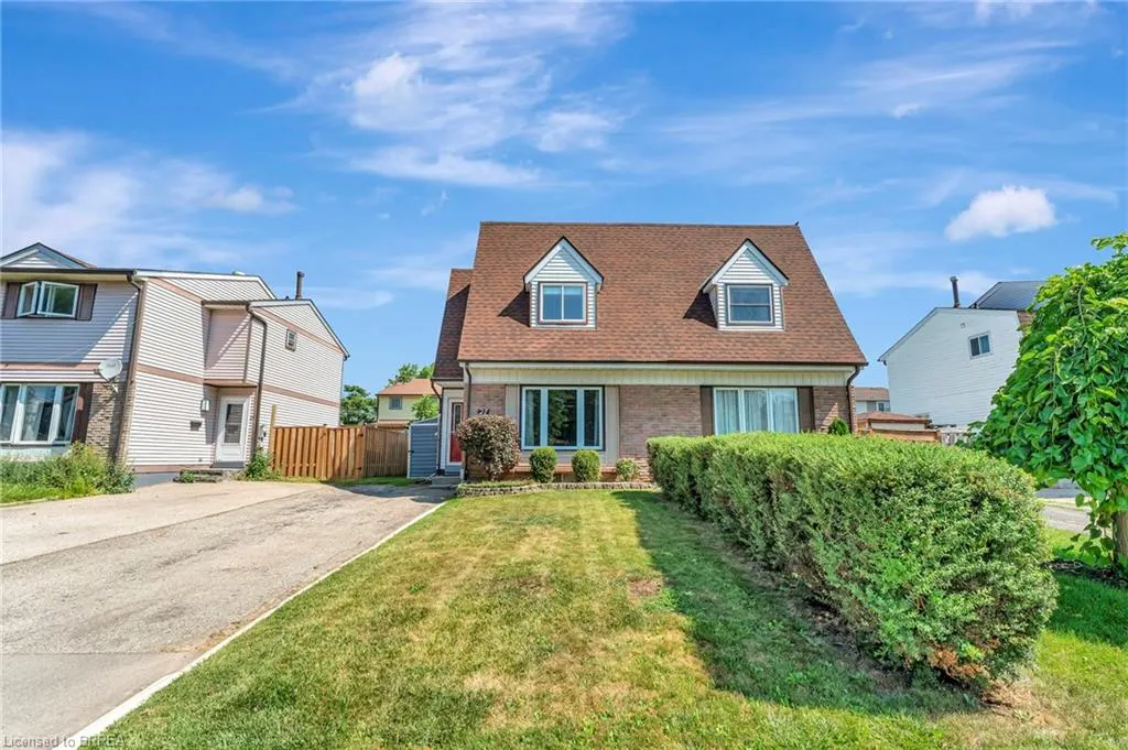 27 White Owl Crescent