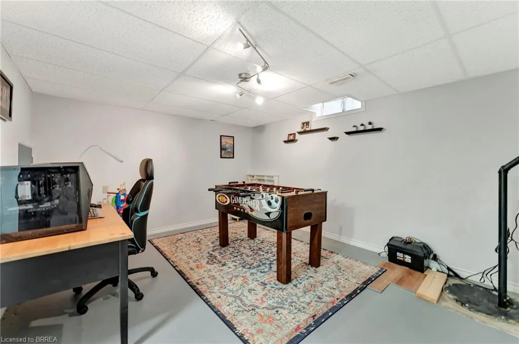 27 White Owl Crescent