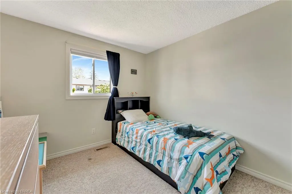27 White Owl Crescent