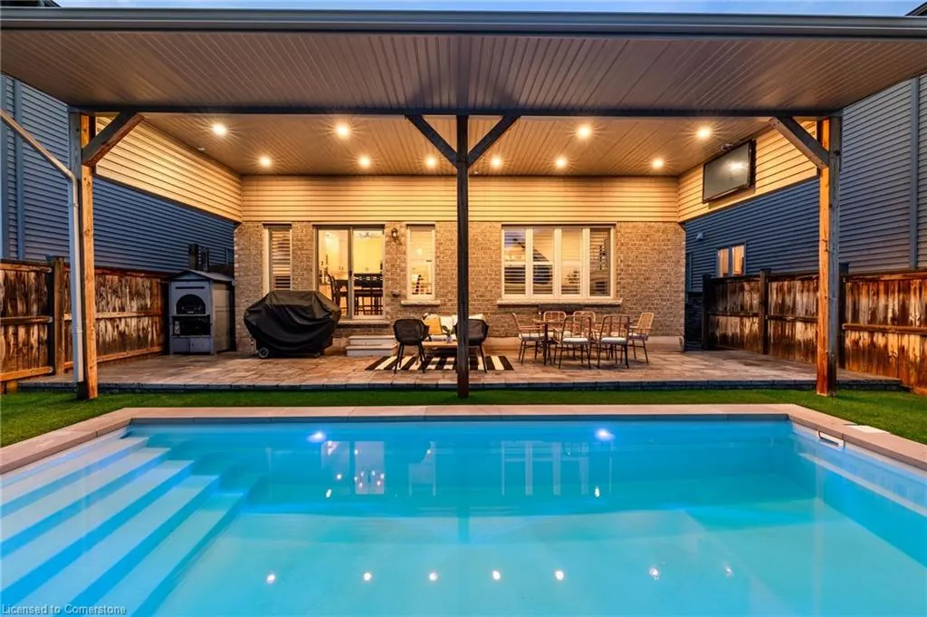 4884 Allan Court