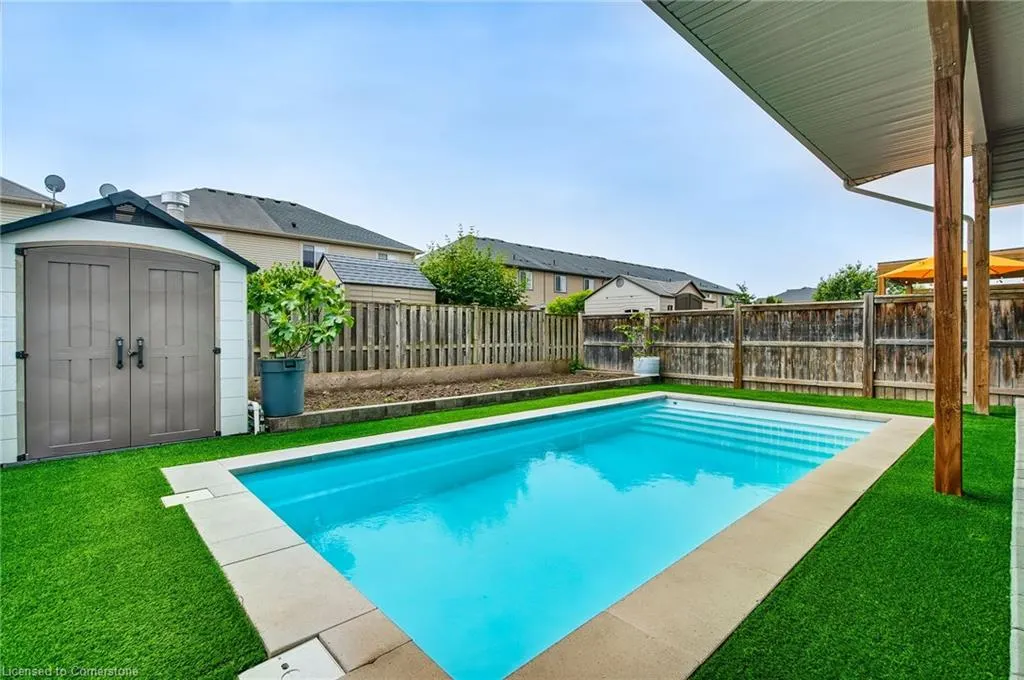 4884 Allan Court