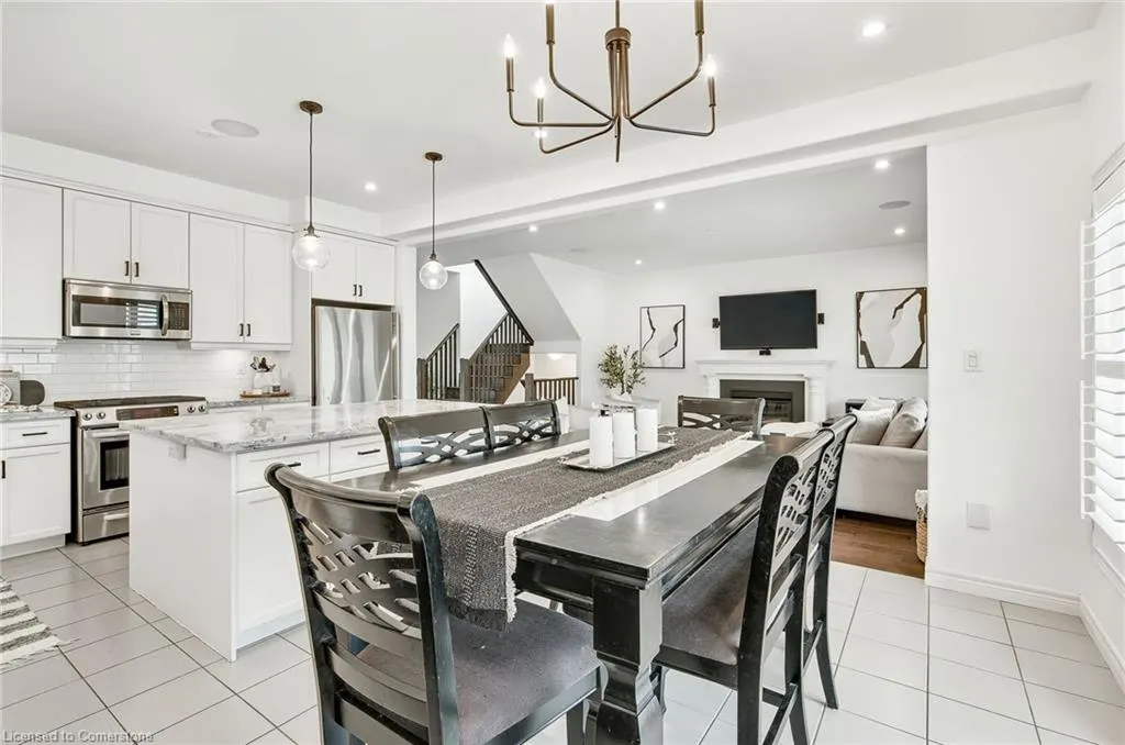 4884 Allan Court