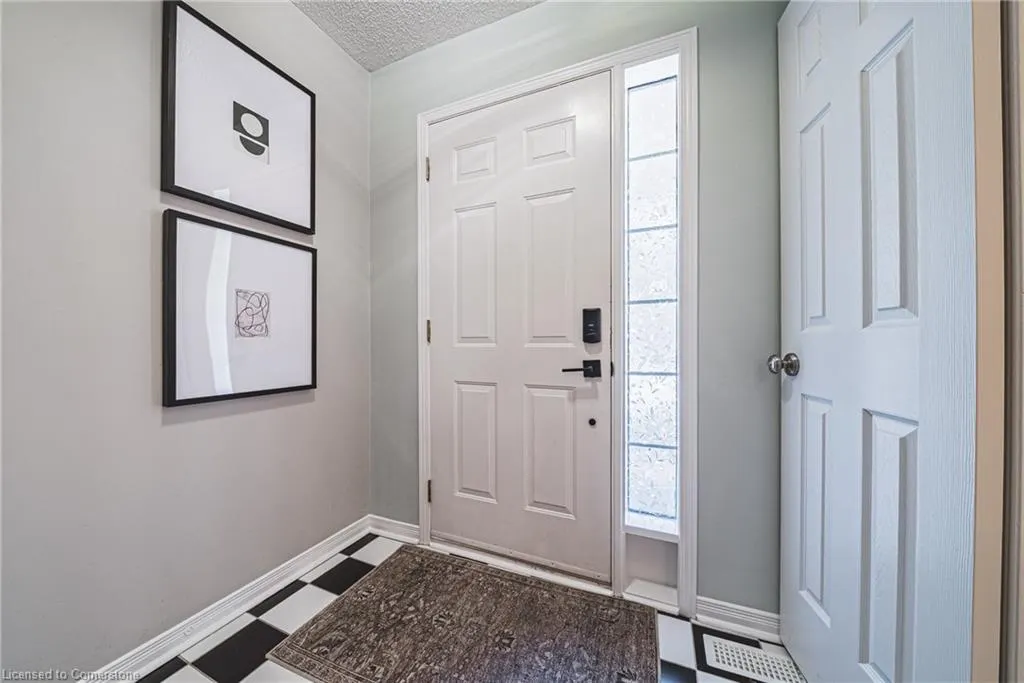 819 Upper Paradise Road, #11