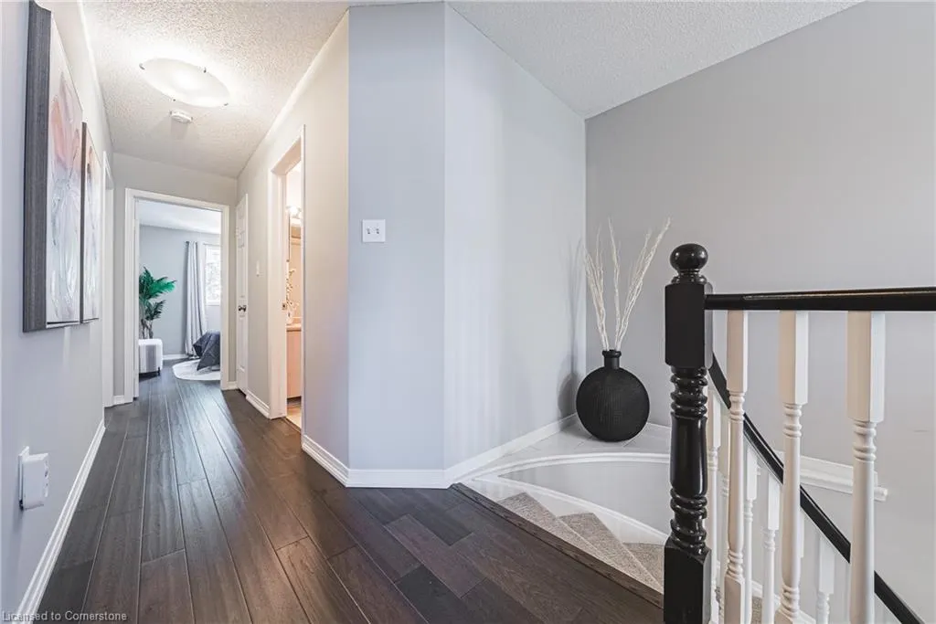 819 Upper Paradise Road, #11