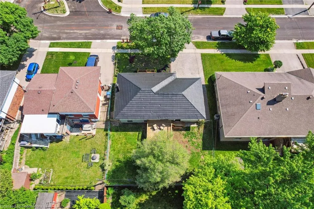 22 Heath Road
