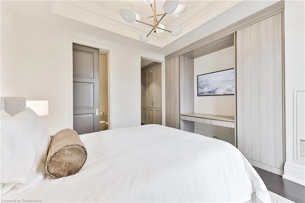 300 Randall Street, #307